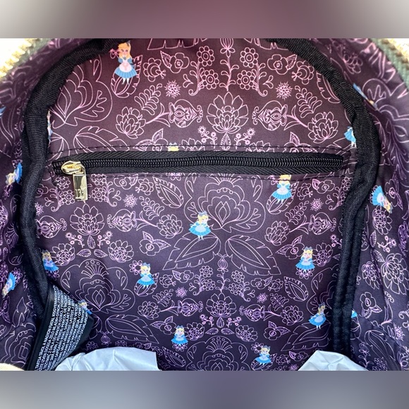 Alice in Wonderland☕️Backpack - Picture 10 of 11